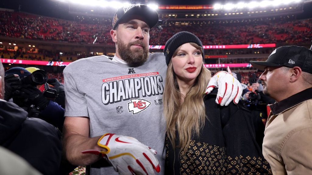 Taylor Swift Travis Kelce