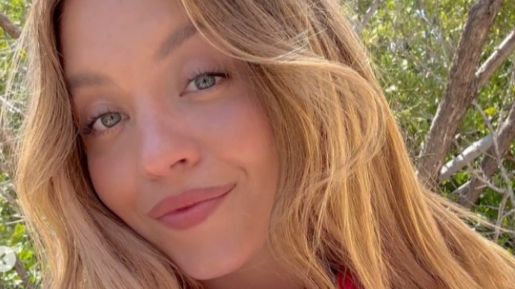 heydude shoes sydney sweeney