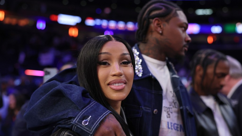Fans Believe Cardi B & Stefon Diggs Have Parted Ways