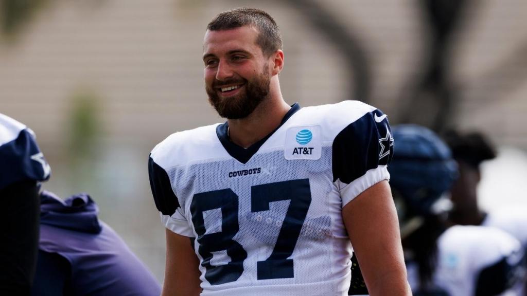 Jake Ferguson Praises Taylor Swift's Knowledge About Football