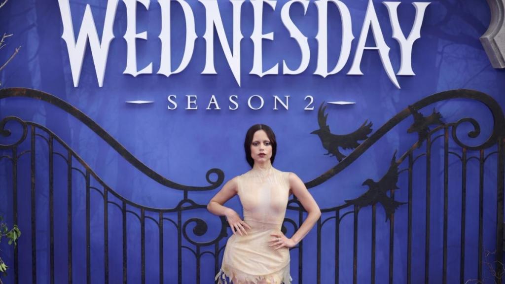 Fans React to Jenna Ortega's Dress at Wednesday Premiere