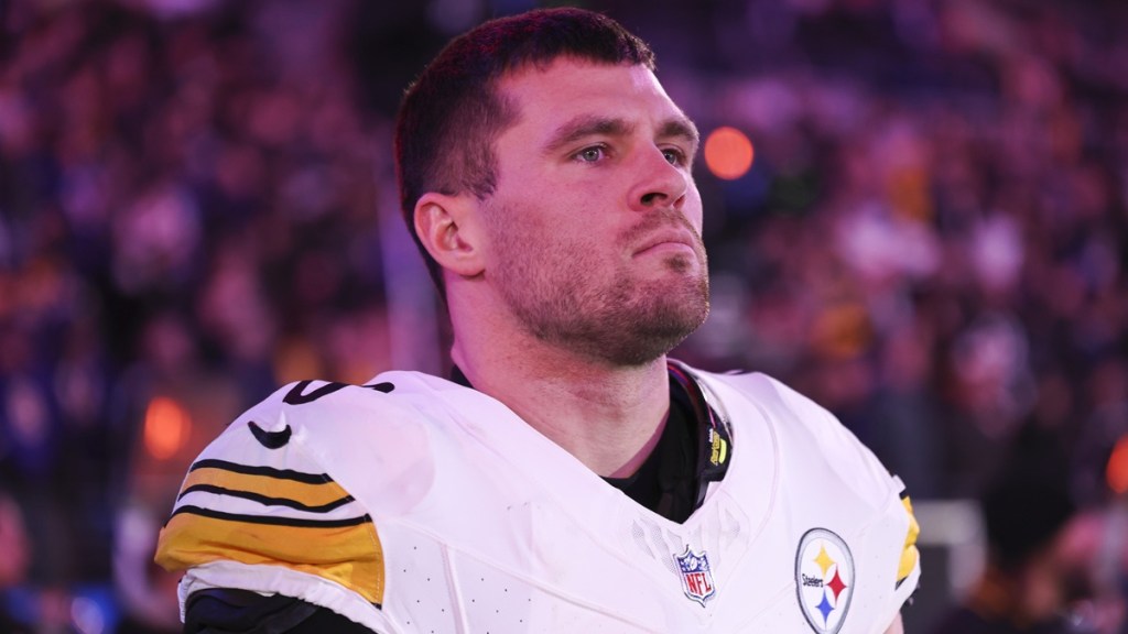 TJ Watt's Contract Negotiations Holdup With Steelers Could Lead to Trade