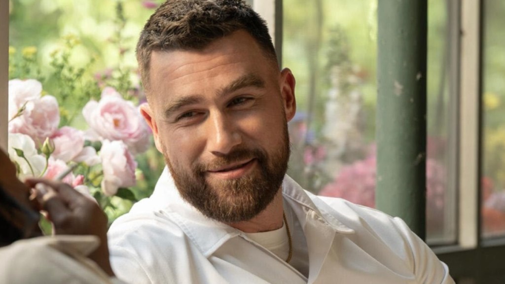 Why Is 'Travis Kelce Phone Background' Trending Amid Taylor Swift Photo Dump?