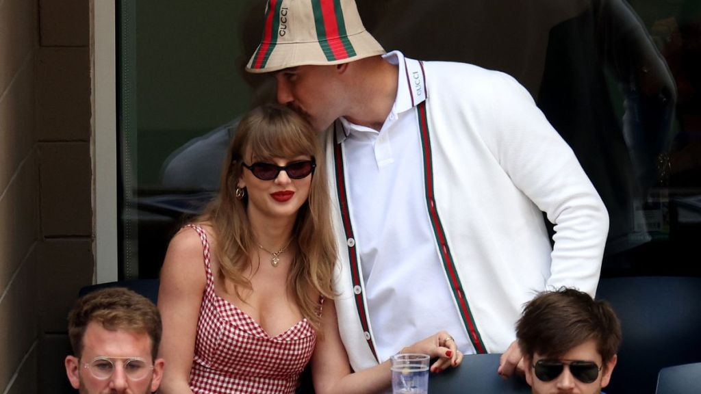 Here's How Travis Kelce Supported Taylor Swift During Dad's Surgery, 'Source' Claims