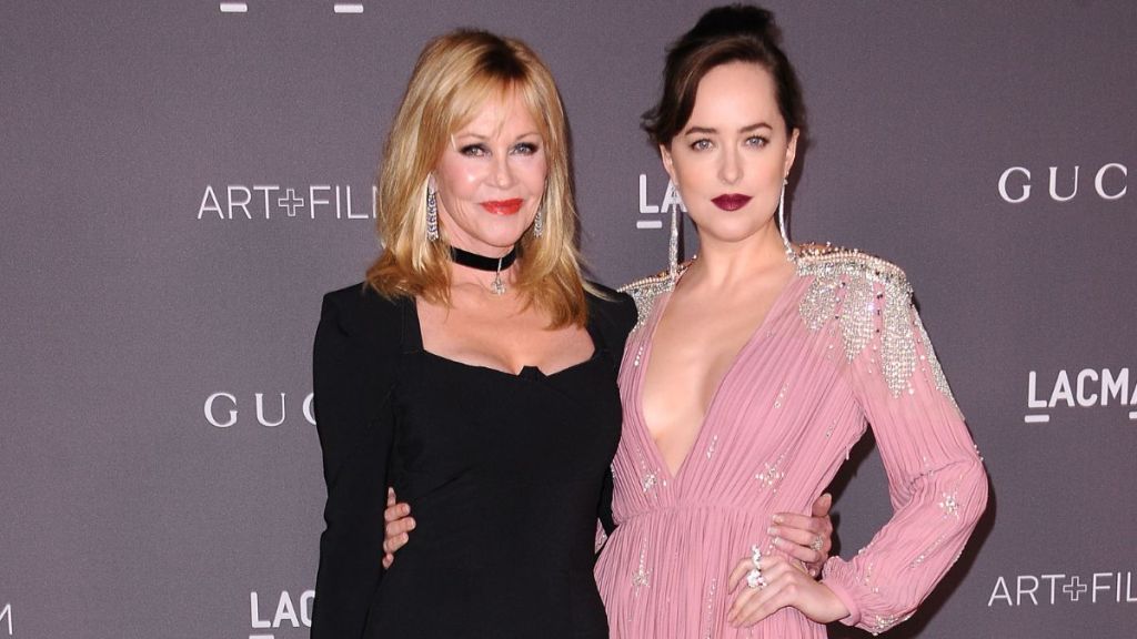 Dakota Johnson Chris Martin