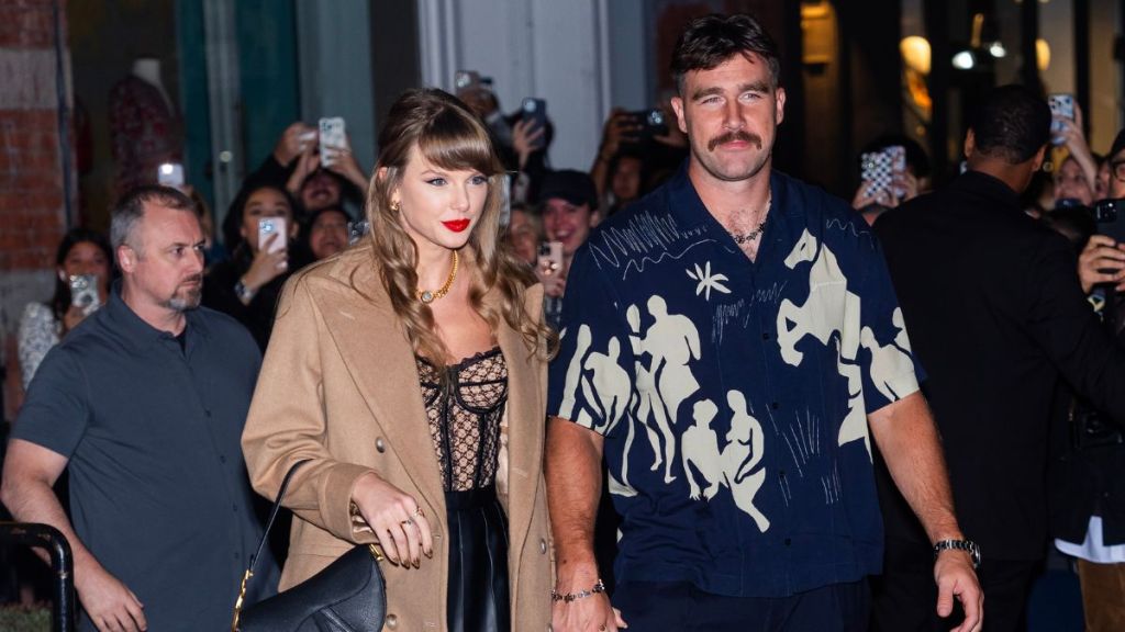 Taylor Swift Travis Kelce