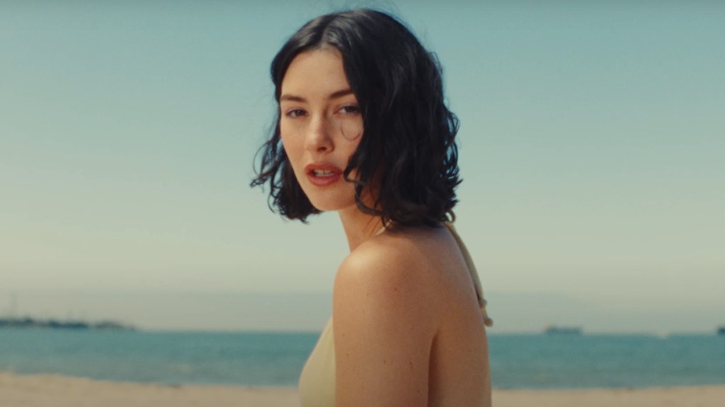 gracie abrams dating paul mescal