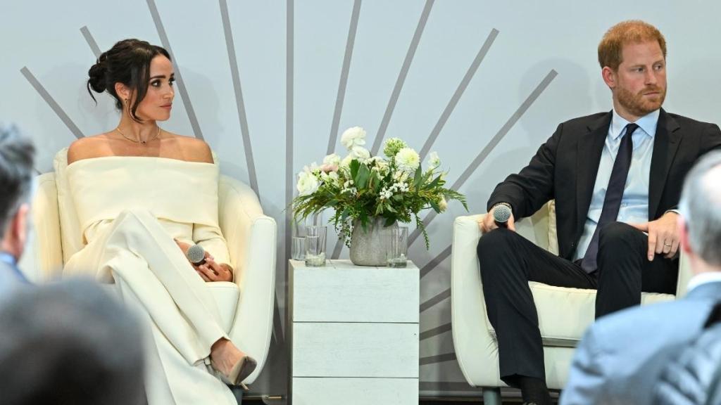 Meghan Markle & Prince Harry's Netflix Deal Comes With a Major Caveat, Insider Says