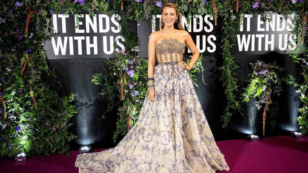 Directors Hesitant To Work With Blake Lively Because of How She Is on Set, Says Source