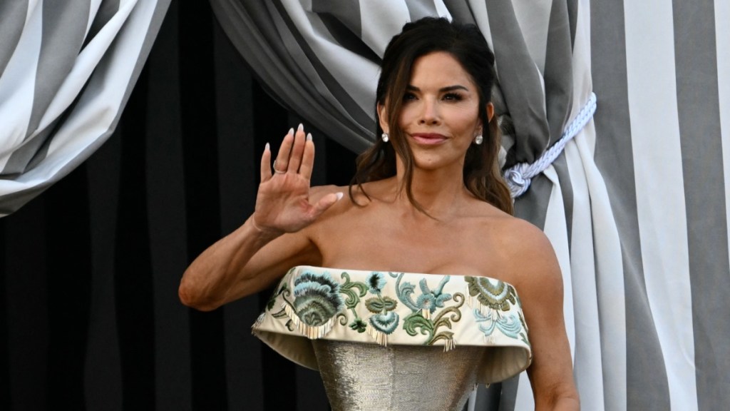 Jeff Bezos' Wife Lauren Sanchez's Parenting Milestone Left Her 'Heartbroken'