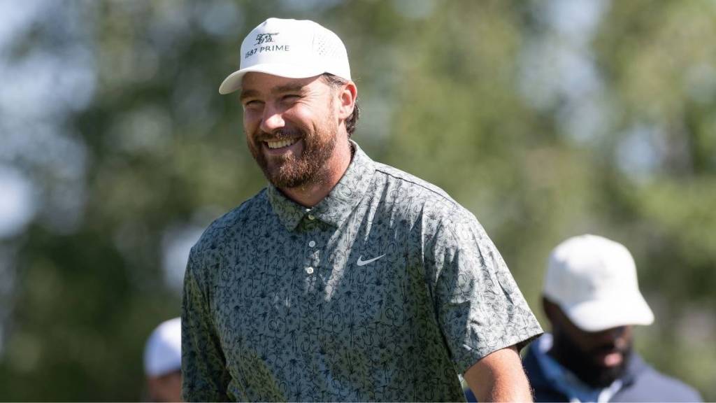 Travis Kelce Explains How He Deals With Negative Media Attention