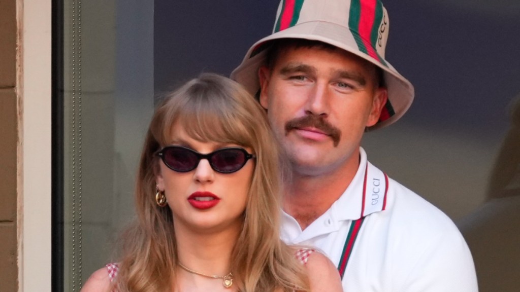 Travis Kelce Says Taylor Swift Romance Is ‘Organic'