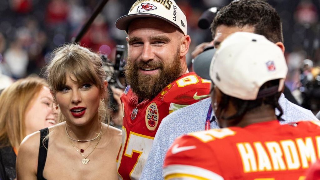 How Travis Kelce Is Helping Taylor Swift Deal With Donald Trump's Dig, According to Source