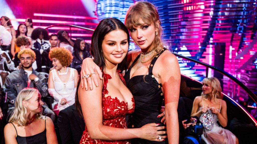 Taylor Swift Missing From Selena Gomez’s Supposed Bachelorette Party Photos