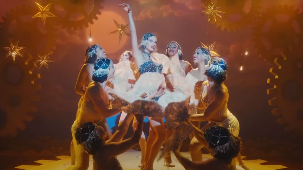 taylor swift life of a showgirl photo