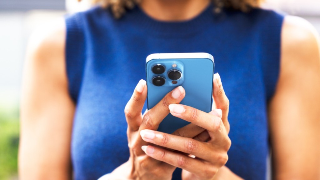 What the New iPhone 17 Air & Pro Release Date Rumors Say