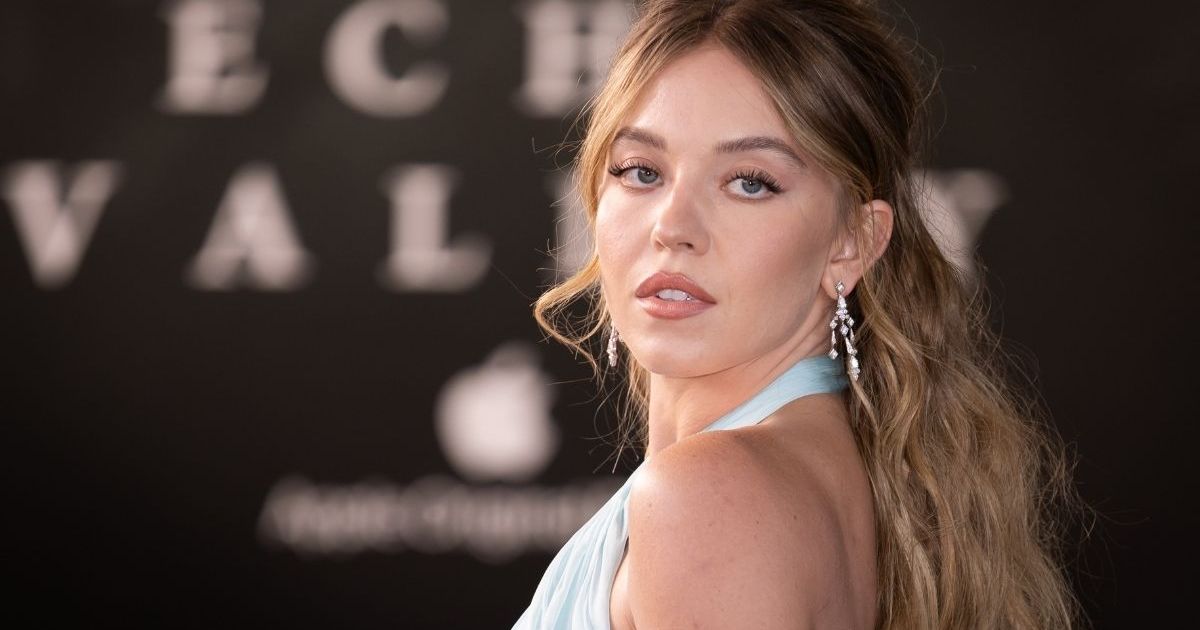 Sydney Sweeney Flaunts Blue Jeans In New Post Amid Ad Controversy