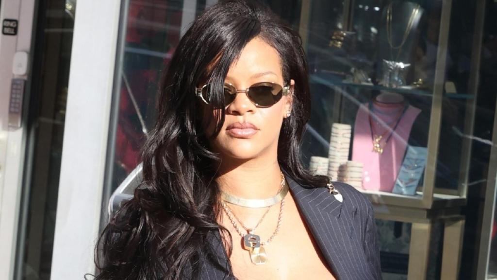 New Mom Rihanna Has Her Upcoming Days All Planned Out, Says Source