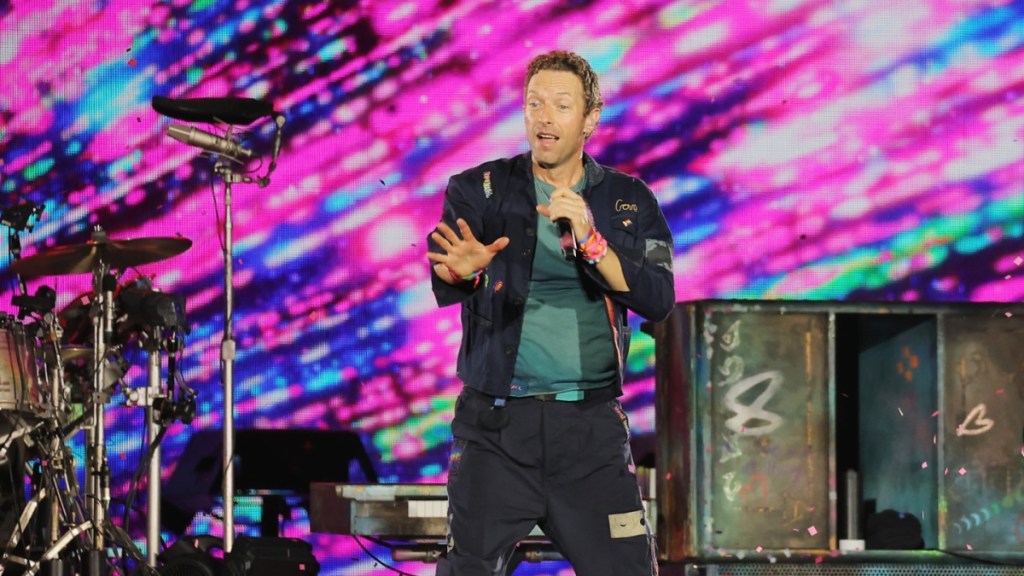 Kristin Cabot & Husband Were 'Separated' Before Coldplay Kiss Cam Incident