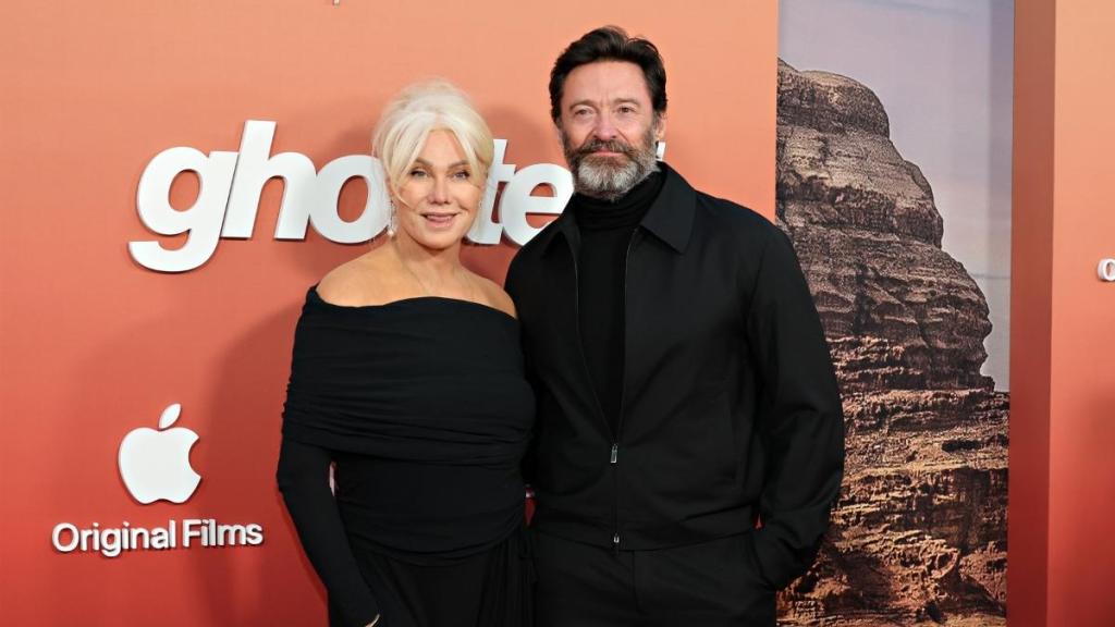 Hugh Jackman's Messy Split Forcing Last-Ditch Effort to Save Empty Shows, Says Source