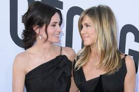 Jennifer Aniston's 'Friends' Bestie Wants to Get Engaged Before She Does, Says Source