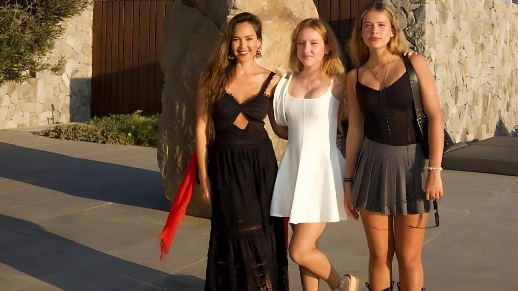 Danny Ramirez Shows Love for Girlfriend Jessica Alba's Daughters