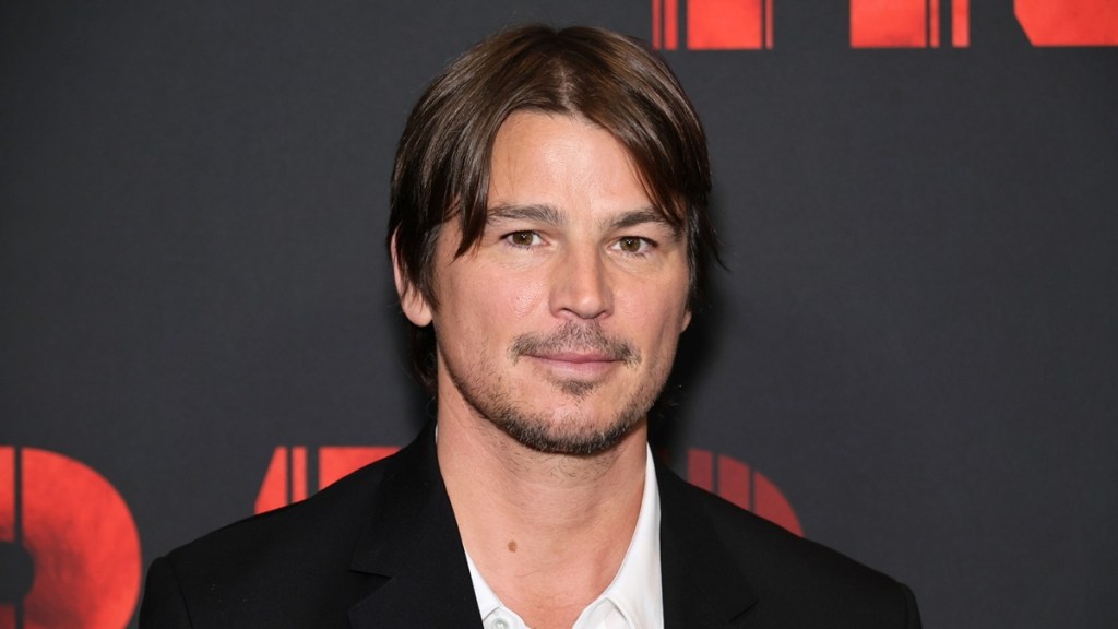 Josh Hartnett Hospitalized After Car Crash in Canada 