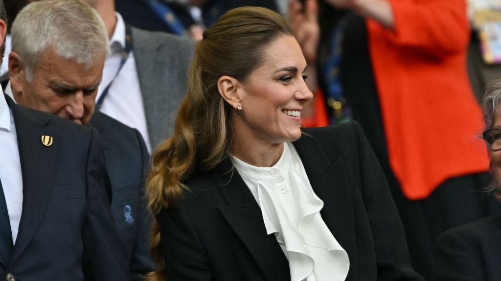 Kate Middleton Missed Her Old Brunette Self After Switching To Blonde Hair, Source Claims