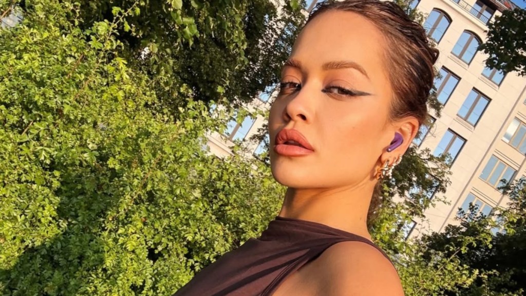 Rita Ora Swaps Bikini for Mother Mary Costume for Unknown Reason