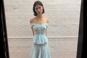 Gracie Abrams Showcases Her Abs in Chic Mini Shorts Look