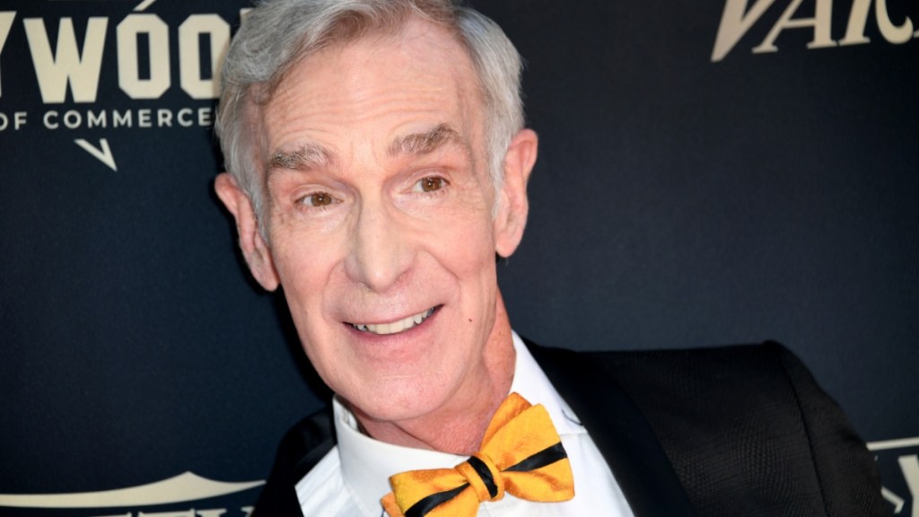 Bill Nye Gets Star on Hollywood Walk of Fame for TV Contribution
