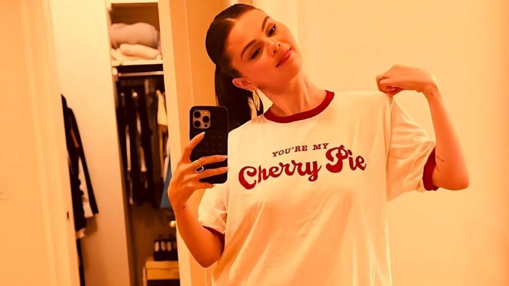 Selena Gomez Marks Rare Beauty’s Fifth Anniversary With Heartfelt Tribute