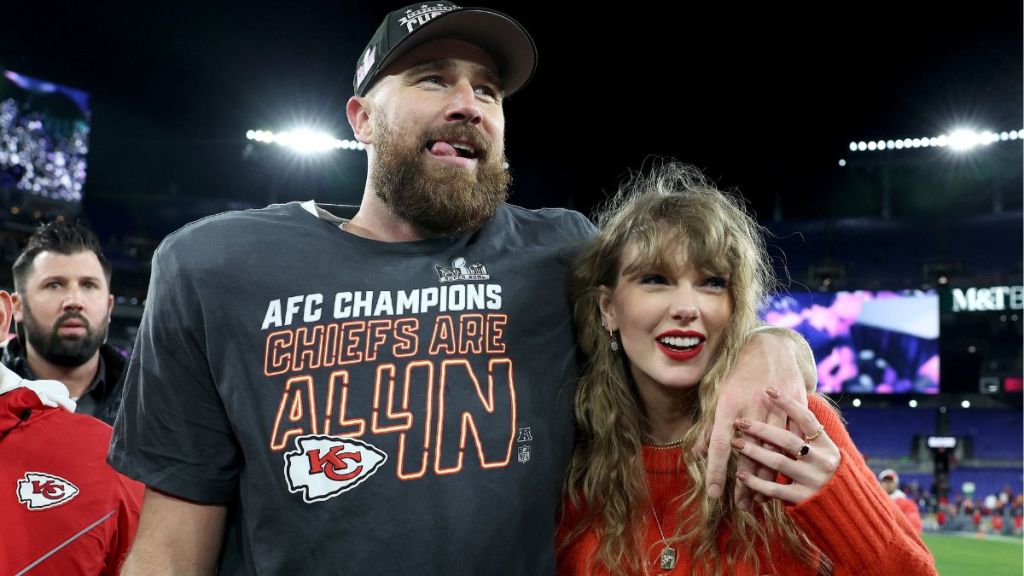 Taylor Swift & Travis Kelce's Wedding Timeline & Location Revealed, 'Source' Says