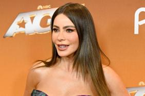 Sofia Vergara's Bold Neckline Dress Has Fans Spamming Heart Eyes