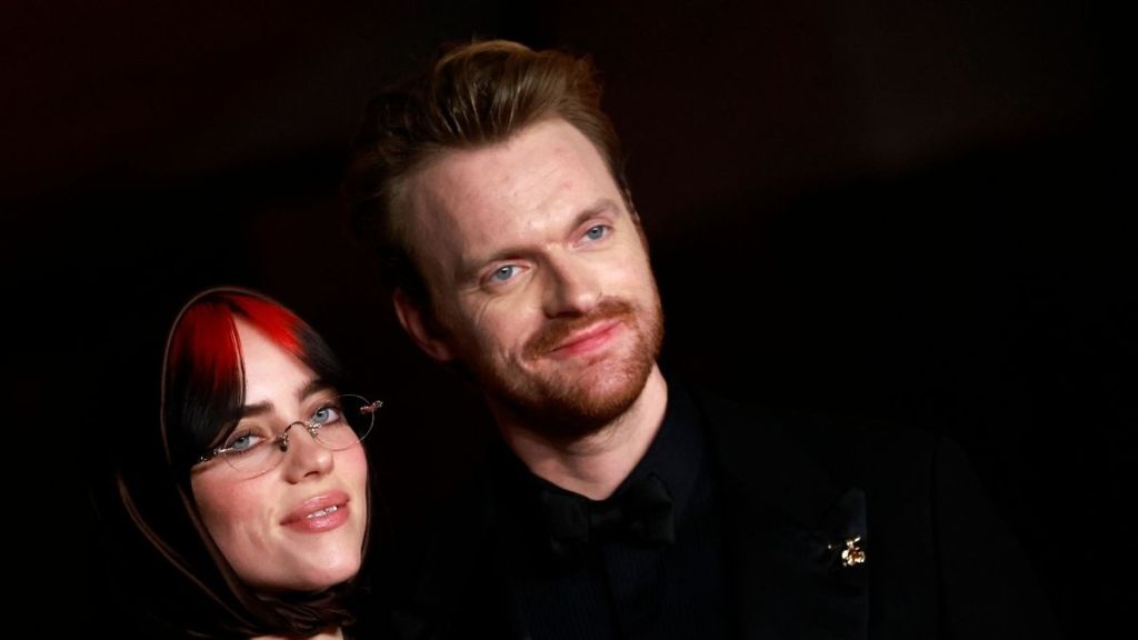 Billie Eilish Has The Most Natural Reaction to Brother Finneas' Engagement