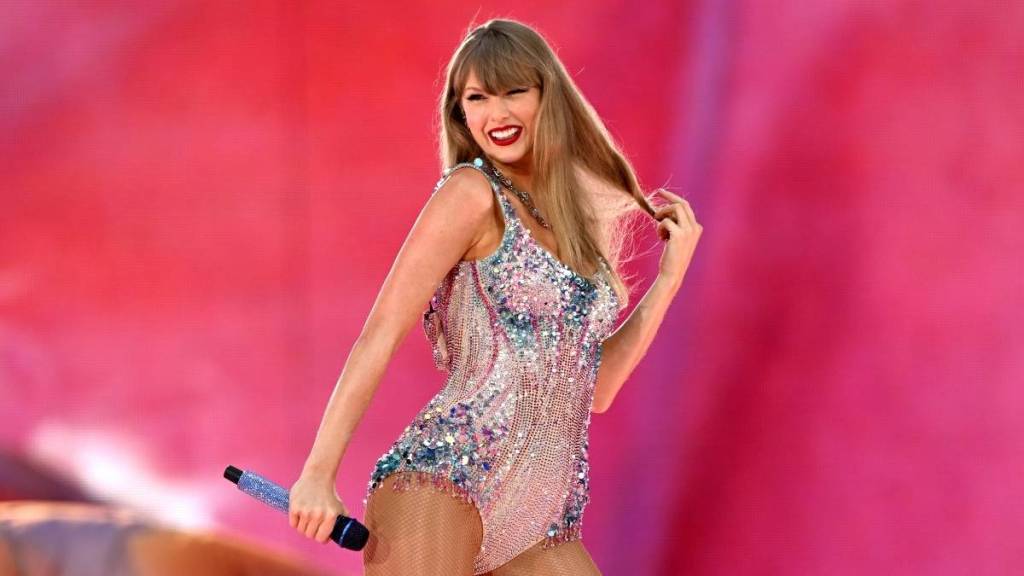 Taylor Swift Could Earn $100M by Live Streaming Her Wedding, Says Source