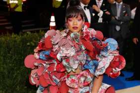 Photos: Rihanna's Bathtub Shoot for Fenty Skin Has Fans Calling It 'Absolutely Divine'