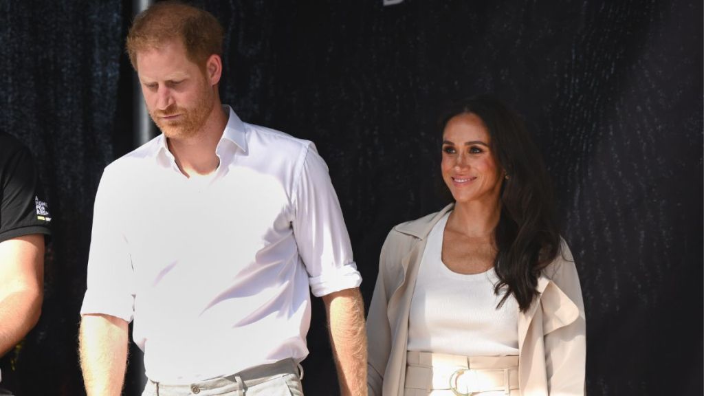 If Prince Harry & Meghan Markle Return to UK They May or May Not Get a Royal Stay — Report