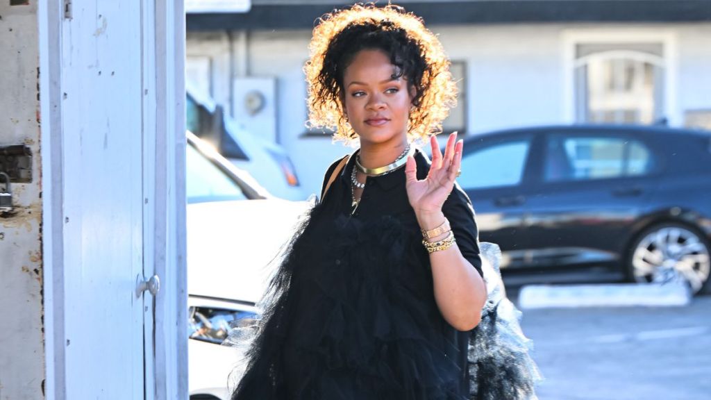 Rihanna Layers Her Baby Bump With Tulle Top in LA Outing Photos