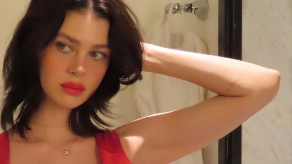 Photos: Nicola Peltz Steams Up Instagram in Low-Cut Top