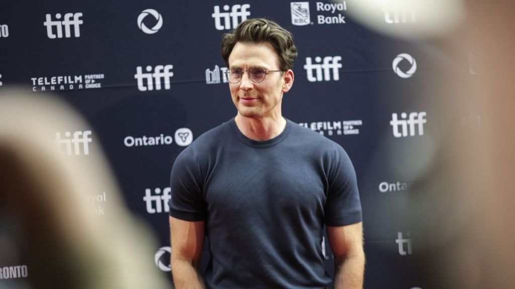 Chris Evans' Ripped Physique Has Fans Speculating About His MCU Role