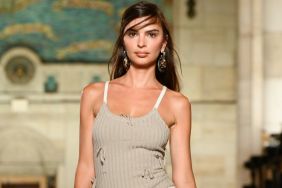 Emily Ratajkowski Keeps Her Fashion Simple Yet Chic for Tory Burch Show