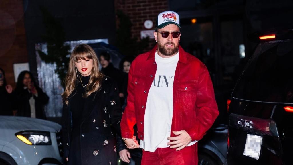 Taylor Swift & Travis Kelce’s Wedding to Only Include Their ‘Close Circle of Friends,’ Source Claims