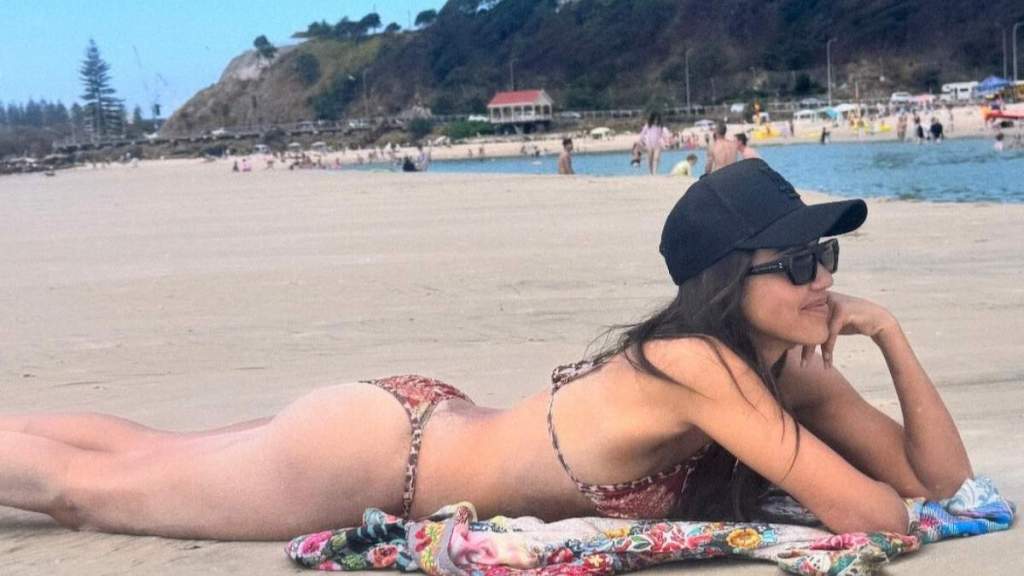 Jessica Alba Turns Heads While Sunbathing at the Seaside