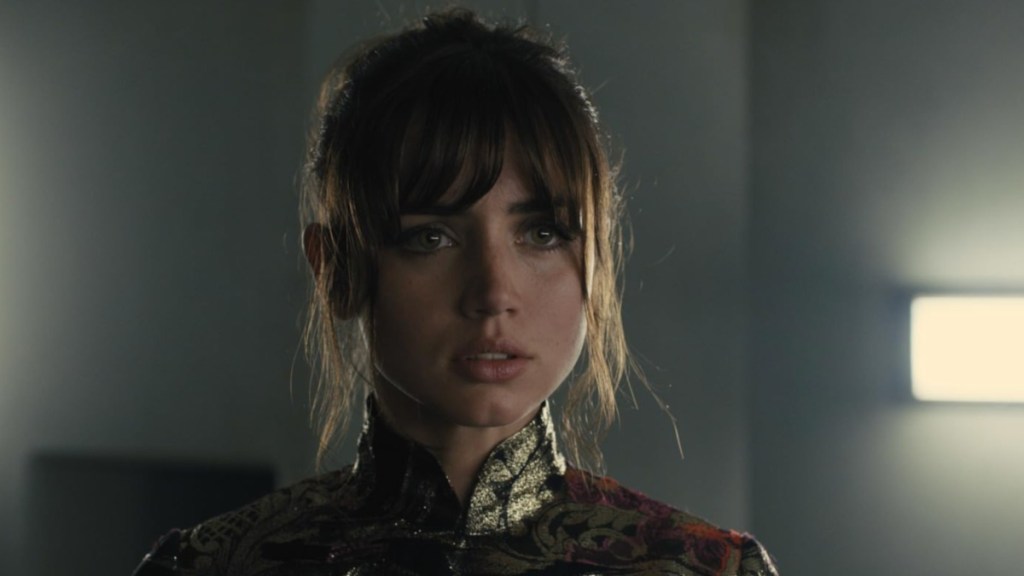 Ana de Armas Needs 'Space' From Tom Cruise's Micromanaging, Sources Say