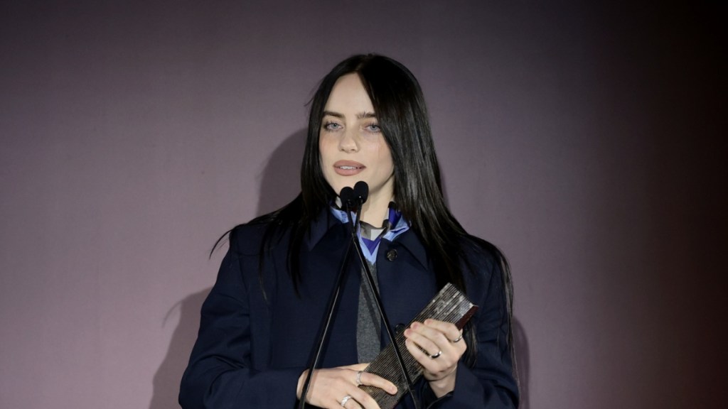 'Billie Eilish Net Worth' Trends After She Calls Out Billionaire