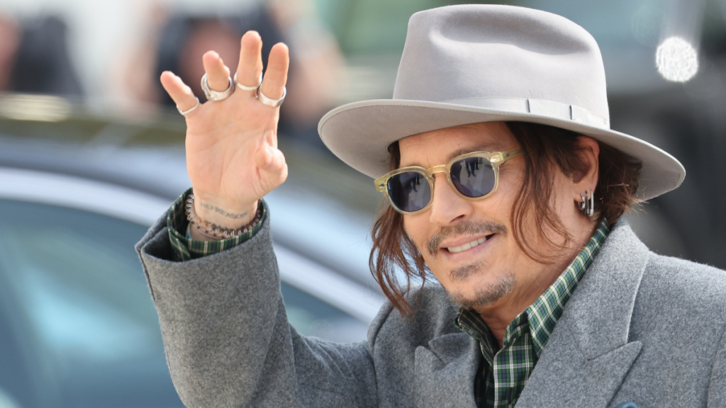Johnny Depp's Pirates of Caribbean Deal Is 'Signed & Sealed' — Insider