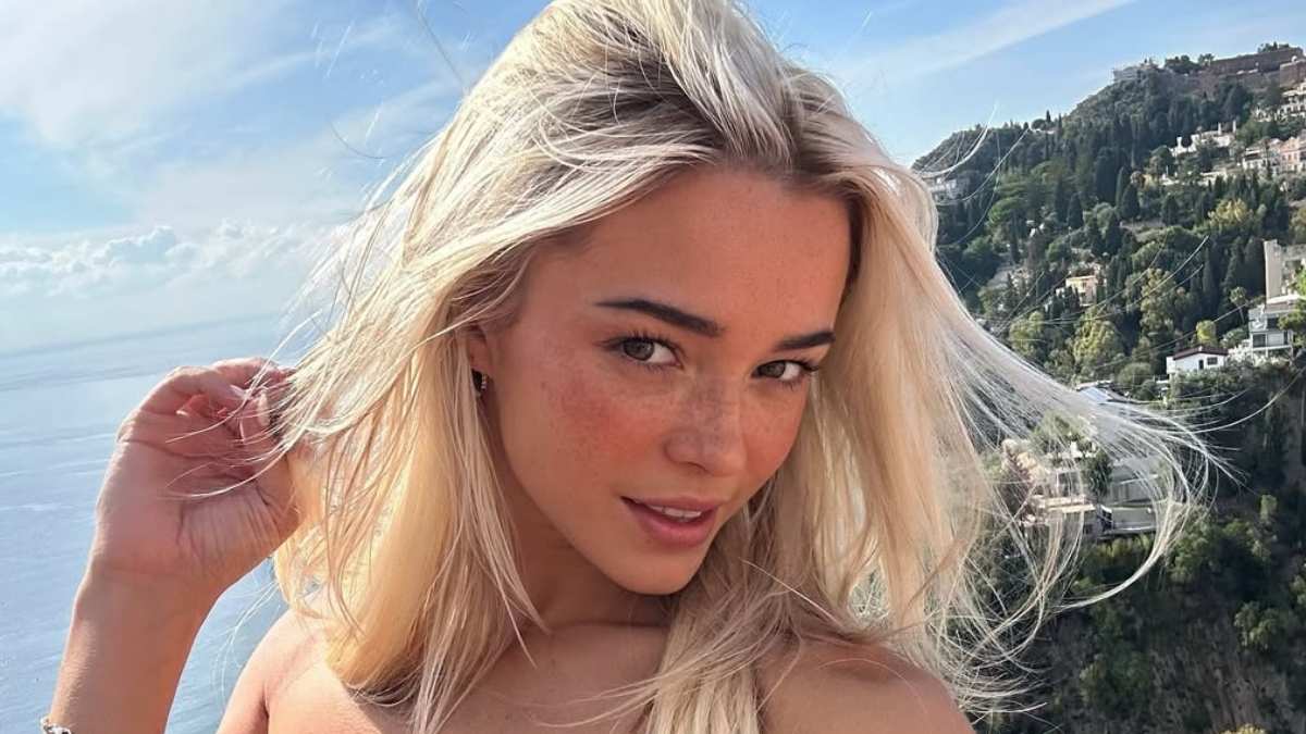 Livvy Dunne's Vacation Picture in White Bra Top Will Make You Look