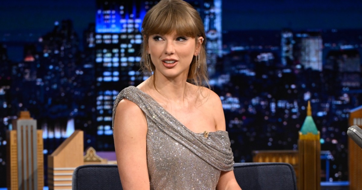 Taylor Swift Looks 'Absolutely Radiant' in Sequin Mini-Dress For Jimmy ...