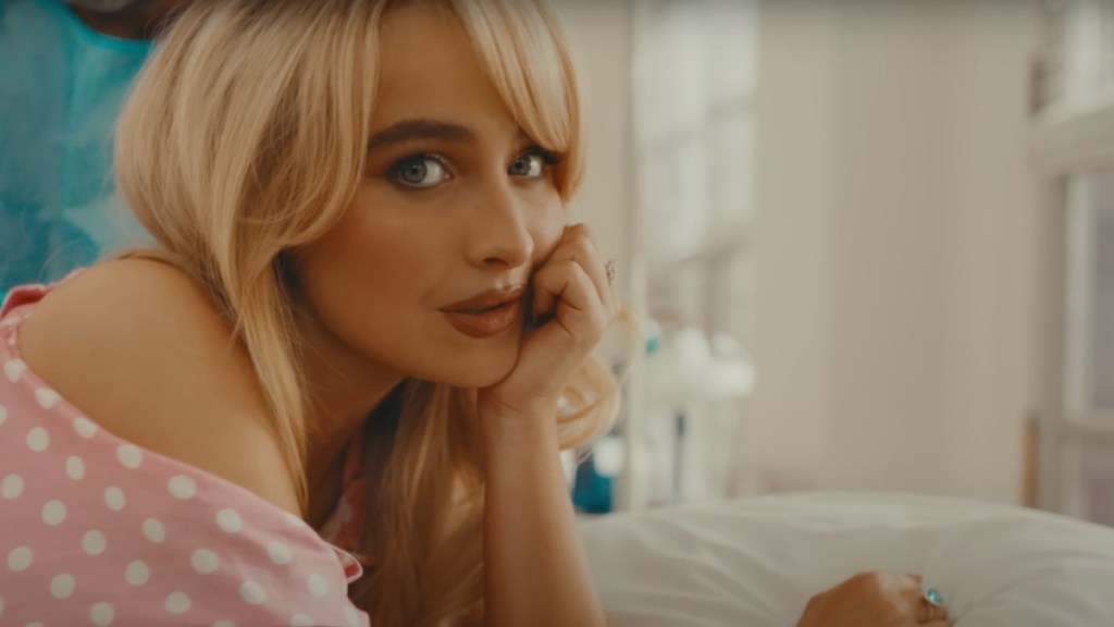 Sabrina Carpenter Arrests Gigi Hadid: 'I'm Getting Hot'